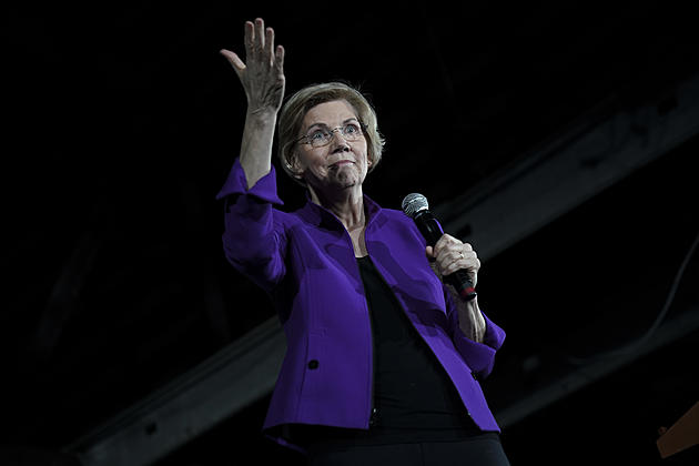 Decision 2020: Elizabeth Warren Embraces Underdog Role as She Faces 2020 Challenges