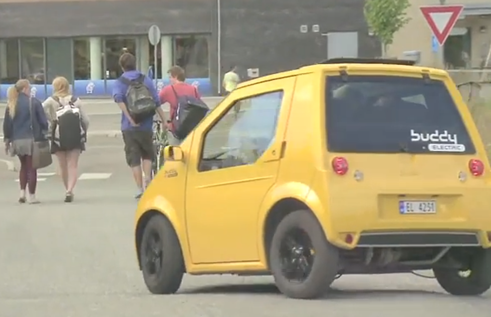 Tiny Car with Train Horn [VIDEO]