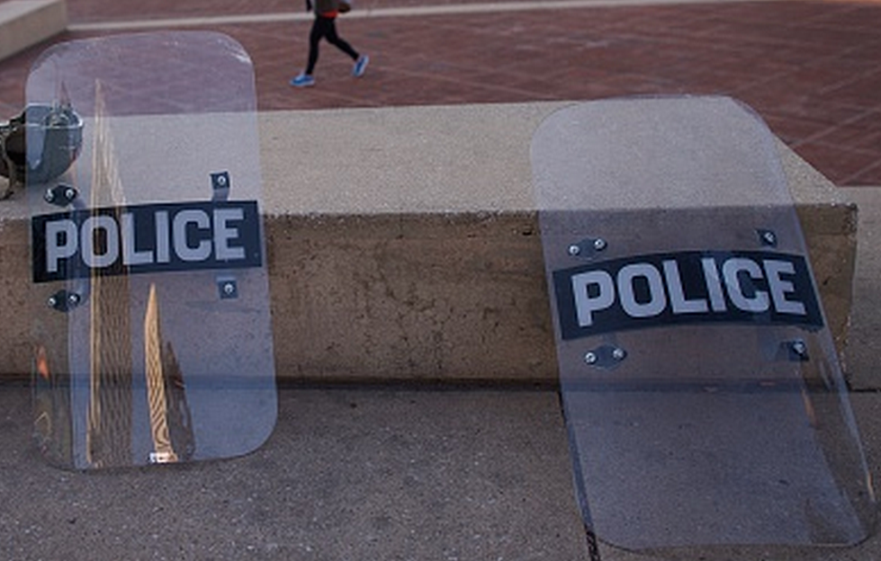 Citizens Line Up To Protect Cops In Baltimore