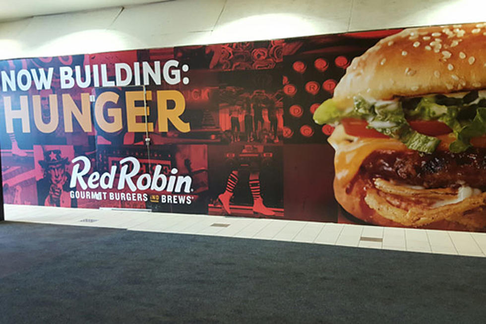 Red Robin at the Mall