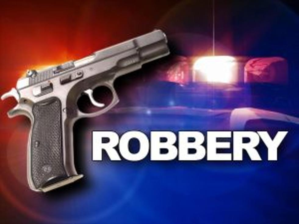 Armed Robber Hits Sioux Falls Business Late Monday Night
