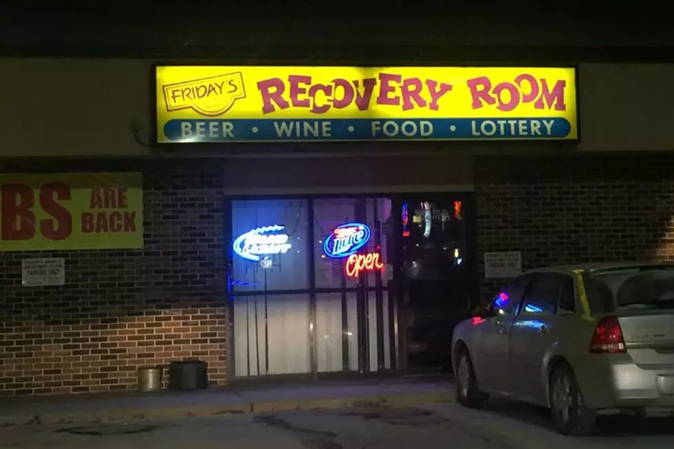 Dive Bar Tour: The Recovery Room