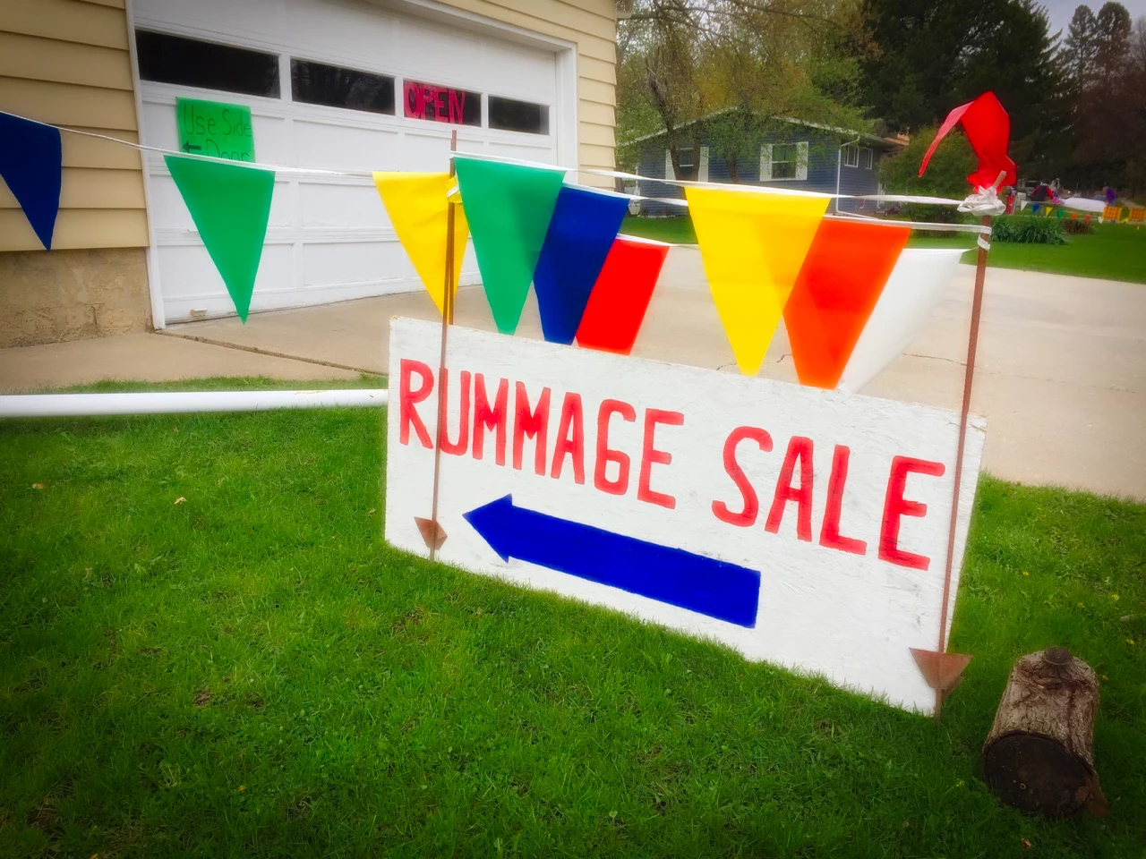 sioux falls online rummage racing dog sign