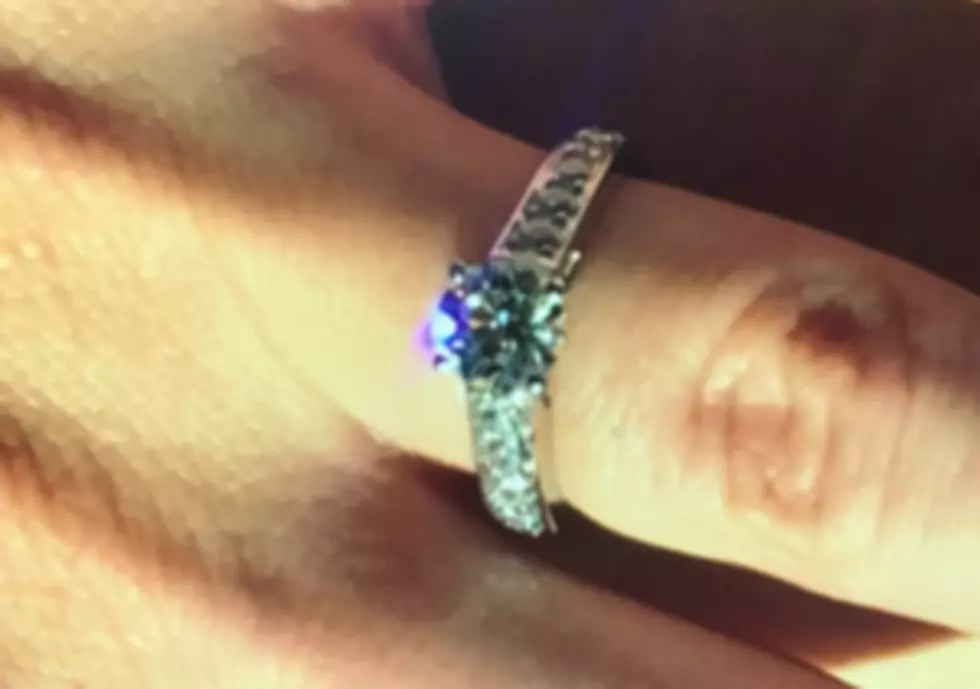 After Losing Engagement Ring, Sioux Falls Woman Now Asks Public’s Help to Find It