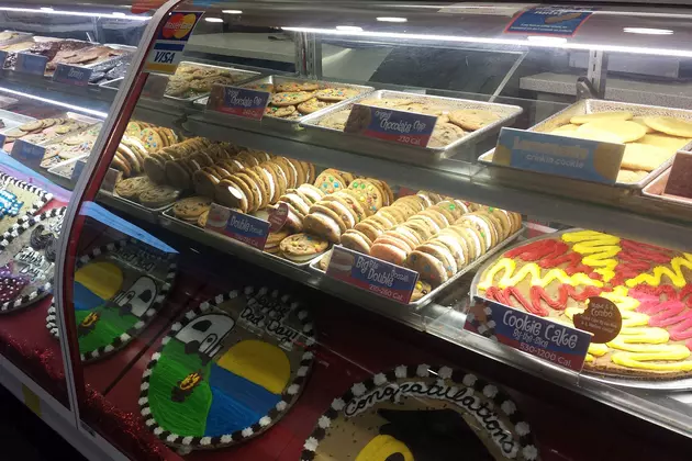 Happy 40th Birthday, Great American Cookies! Celebrate With Cheap Cookies.