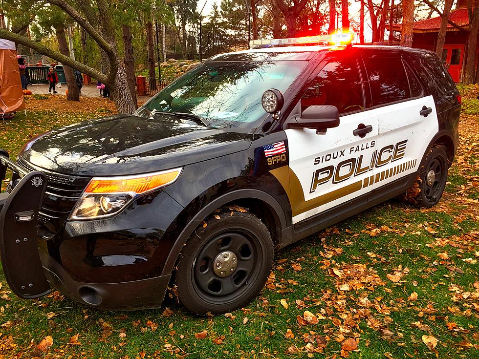 Sioux Empire Law Enforcement Agencies Hand out Candy on Halloween Night