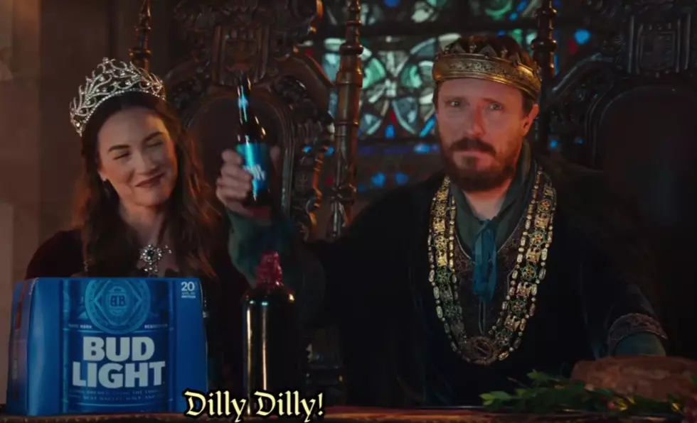 Bud Light King Responds To Masters Golf 'Dilly Dilly' Ban