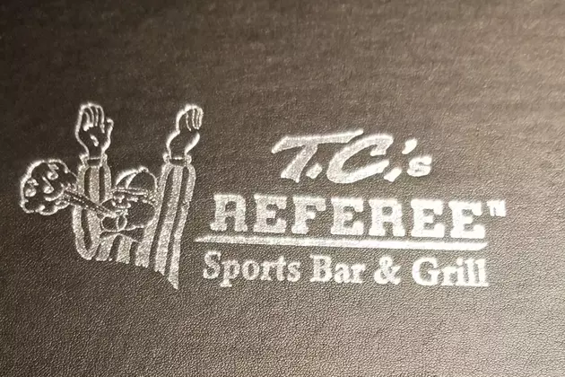 Chew on This: TC&#8217;s Referee is More Than a Sports Bar