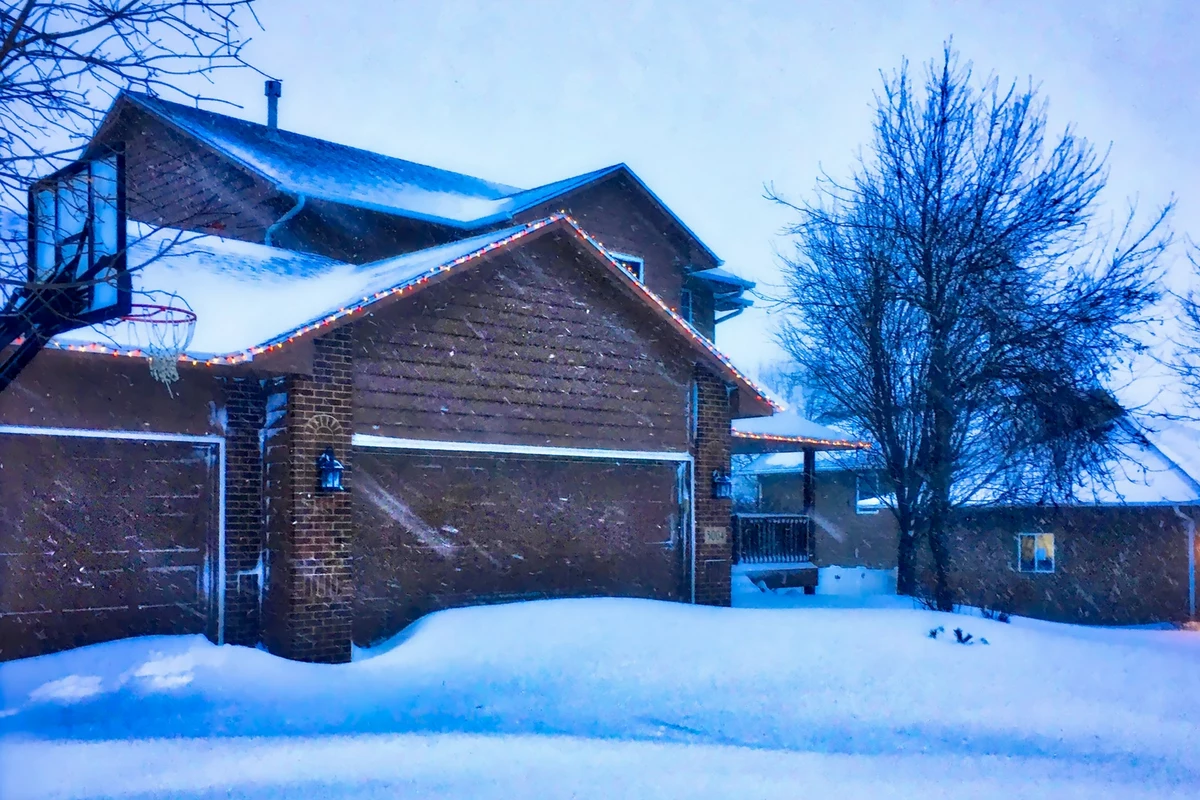 Record April Blizzard Snow Amounts South Dakota Minnesota Iowa