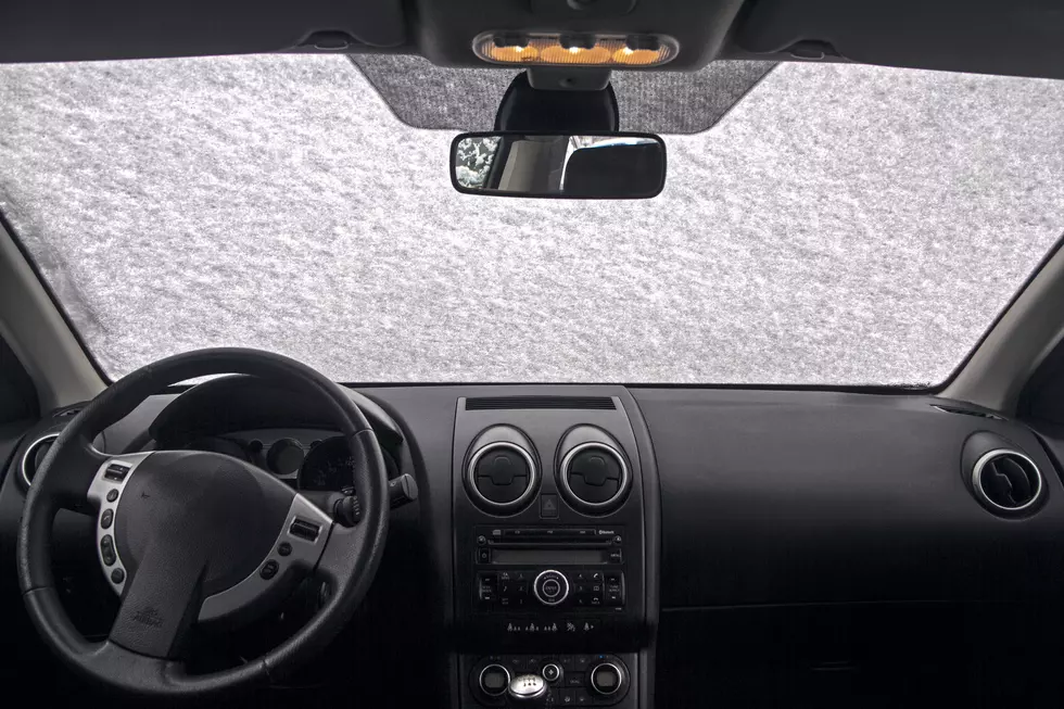 10 Things You Need In Your Car This Winter