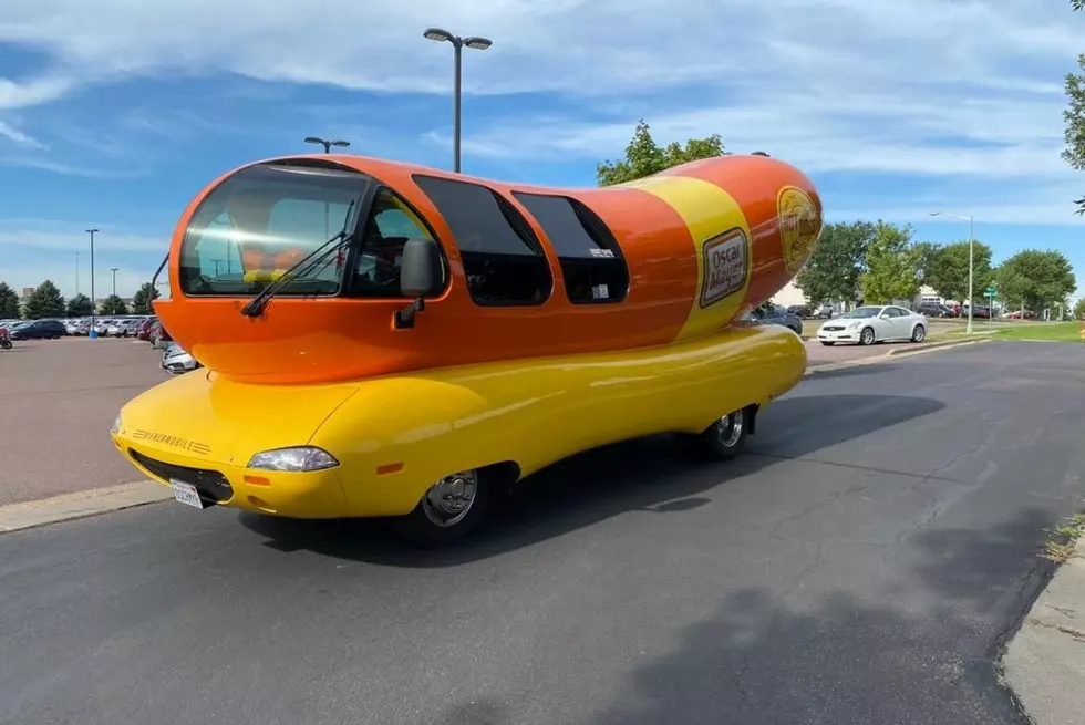 Oscar Mayer Wienermobile Relishes Another Sioux Falls Visit