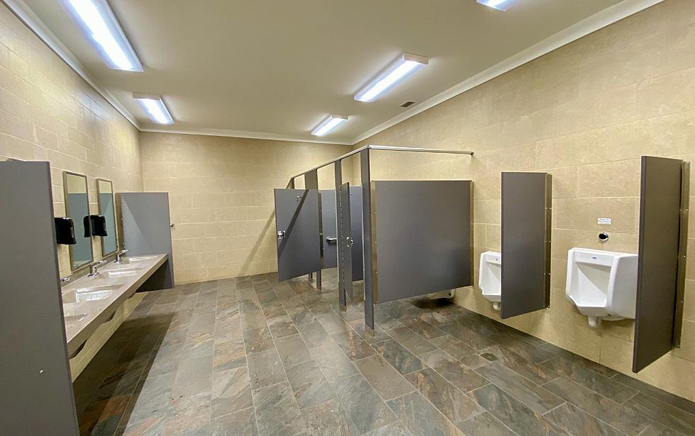 Open Letter To Sioux Falls Dudes On How To Use Public Toilets