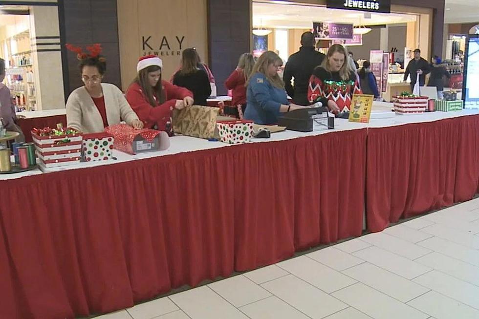 That&#8217;s a Wrap! Sioux Falls Children&#8217;s Inn Gift Wrap Booth Raises over $50,000