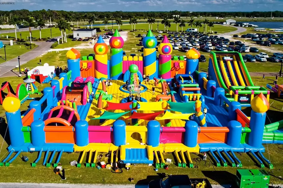 The World’s Largest Bounce House Is Coming To Minnesota