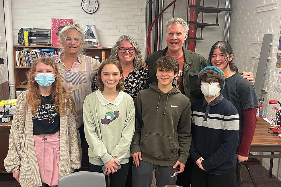 Famous Actor / Comedian Will Ferrell Drops In On This Iowa School