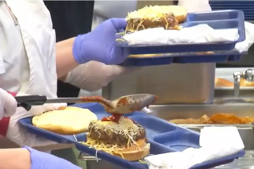 Hunger Never Takes a Holiday—You Can Help At the Banquet