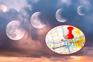 How To See The Deep Partial Lunar Eclipse Around Sioux Falls