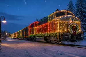 A Magical Christmas Train Is Coming to Iowa and Minnesota!