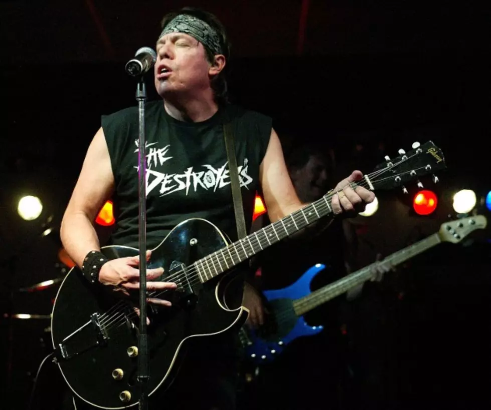 George Thorogood Helps Preserve Music