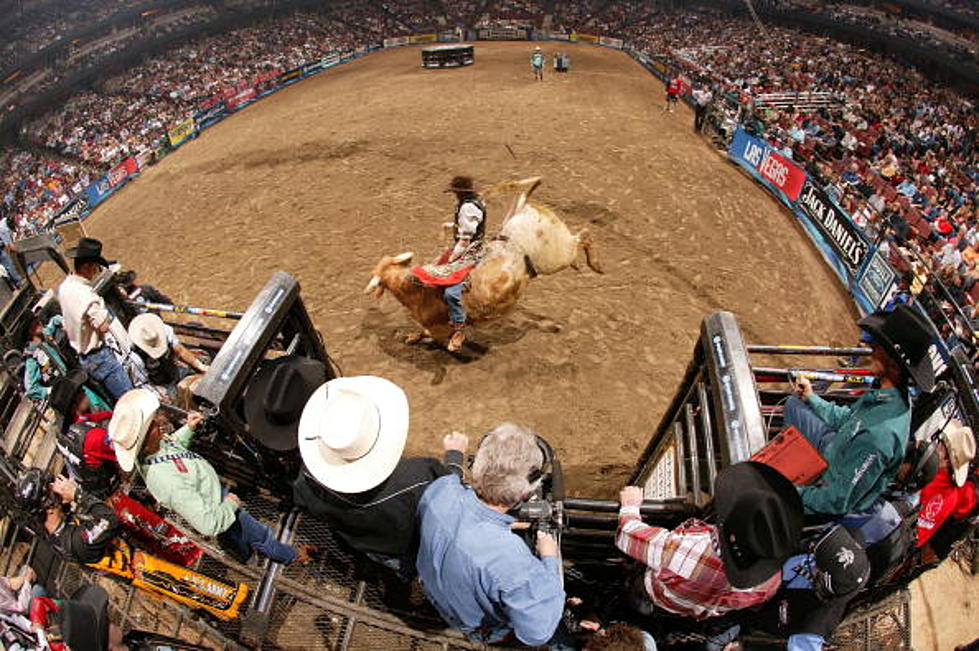 One of the World’s Best Bull Riders Joins the PBR Stop in Sioux Falls