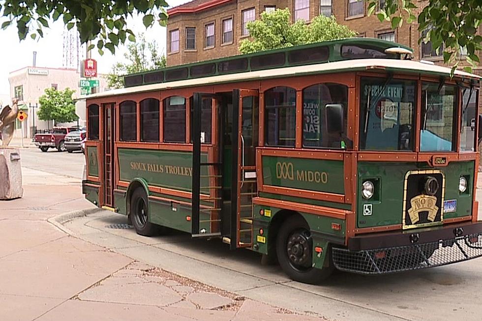 Sensational Sioux Falls Trolley Back On Downtown Streets