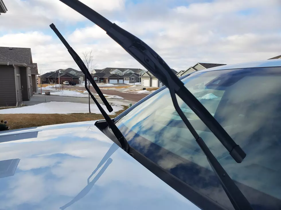 Why You Should Not Leave Your Windshield Wipers Up on Winter Days