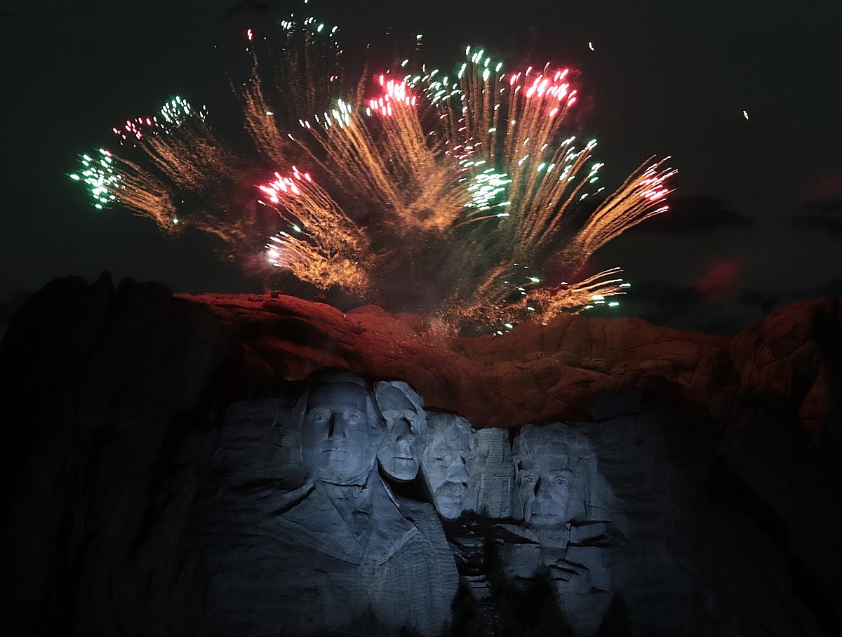 State of South Dakota Applies for Mount Rushmore Fireworks Permit
