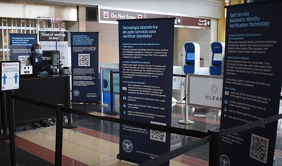 Two Iowa Airports Now Offer TSA Self-Service Security Screenings