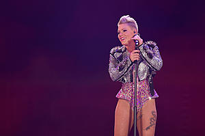 P!NK Coming to Sioux Falls for Denny Sanford Premier Center Anniversary...