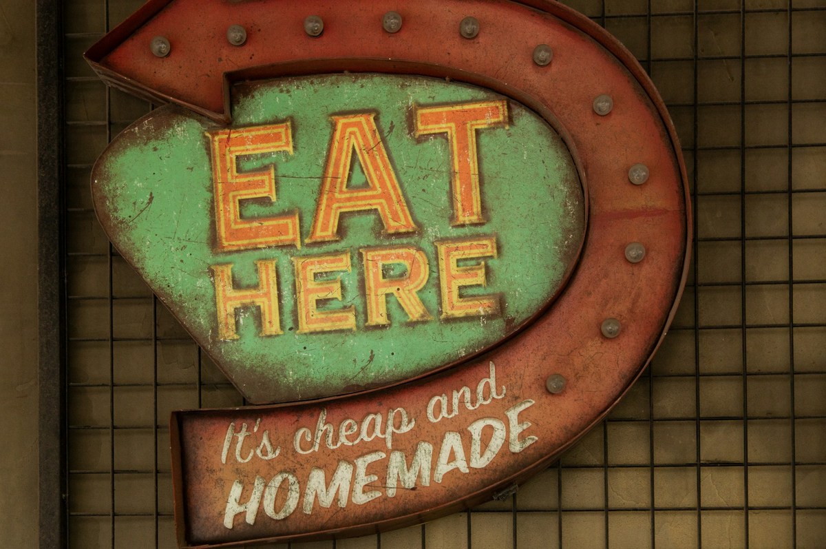 A Longtime Gem is Serving The Best Cheap Sandwich In South Dakota