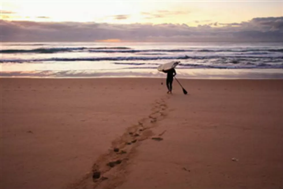 Paddle Boarder Becomes First to Cross the Florida Straits