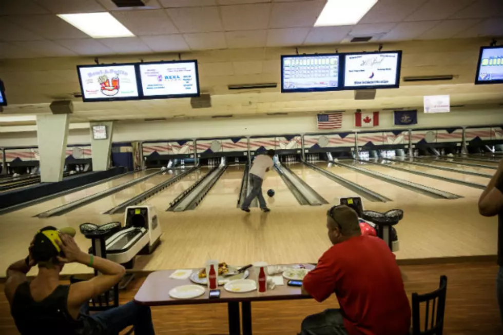 Last Day Of Bowling At Sparetime Recreation In Waterville