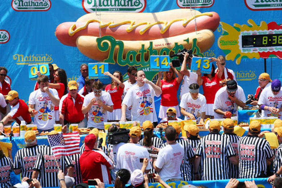 Stonie Beats Chestnut in Hot Dog Eating Contest