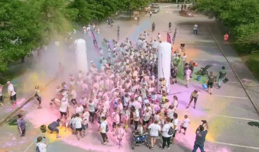 Color Dash Augusta 2017: What Is It like to Go Thu a &#8216;Color Station&#8217;  