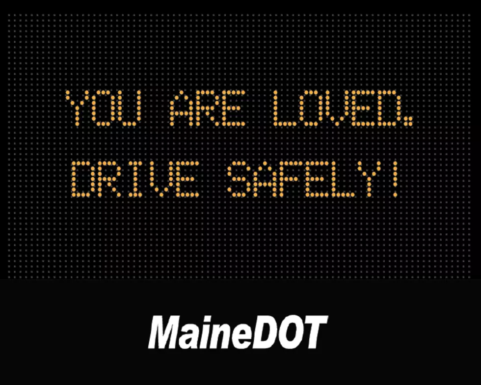 Maine DOT At It Again With Festive Signs!