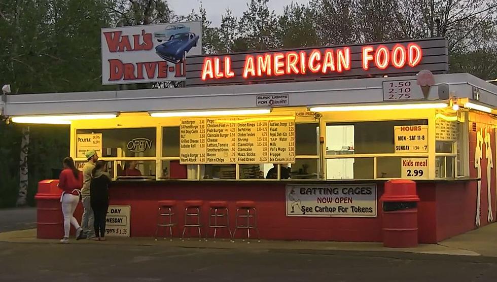 Eating At Val’s Diner In Lewiston Is Like Taking A Trip Back In Time