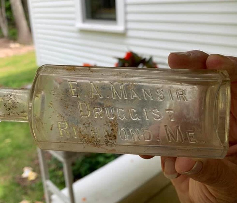 Can You Solve The Mystery Of The E. A. Mansir Druggist Bottle?