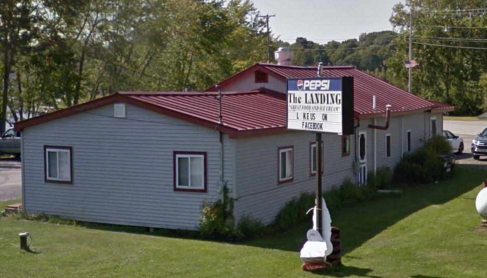 You Could Own This Iconic Restaurant On China Lake In Maine