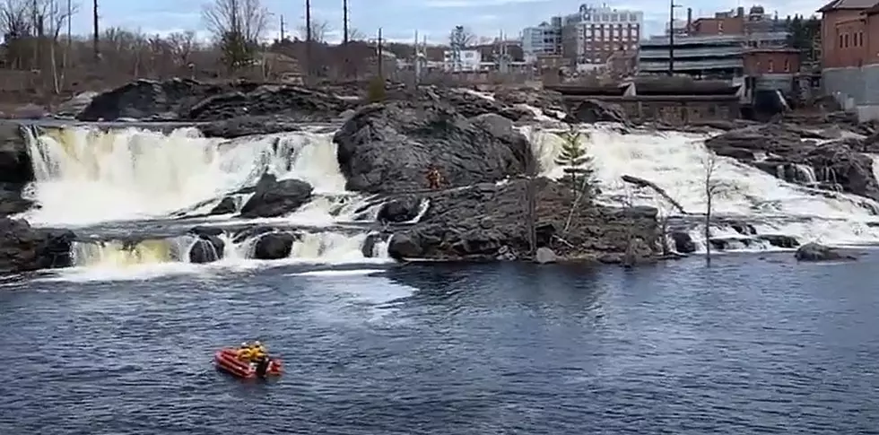 Watch A Man Get Rescued From Great Falls In Lewiston, Maine
