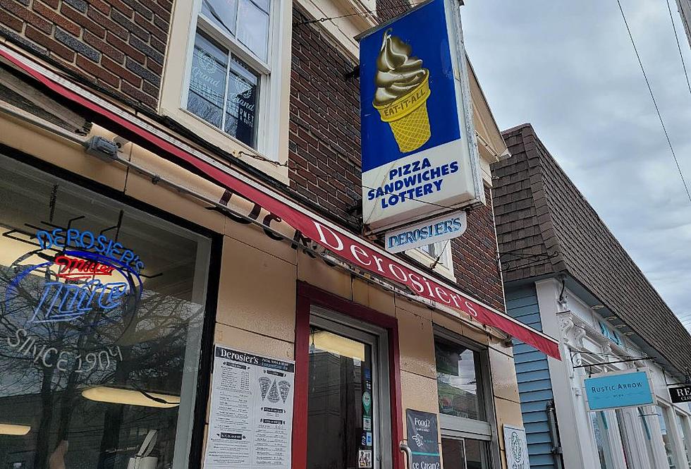 This Iconic Maine Store Has Been Feeding People For 120 Years