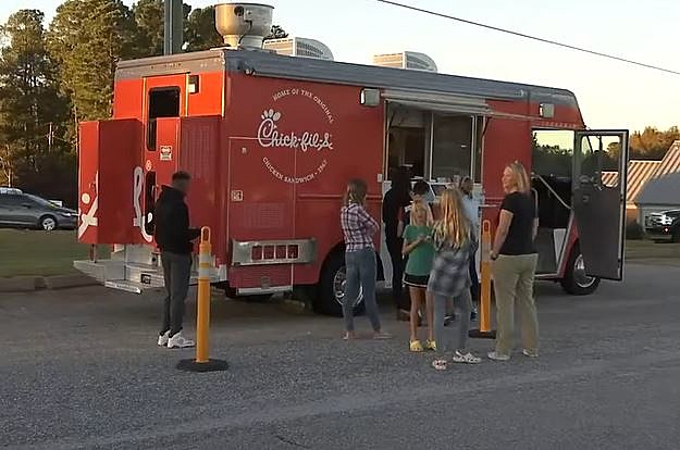 Yes, Chick-Fil-A Food Trucks Are A Thing!  Will Maine Get One?