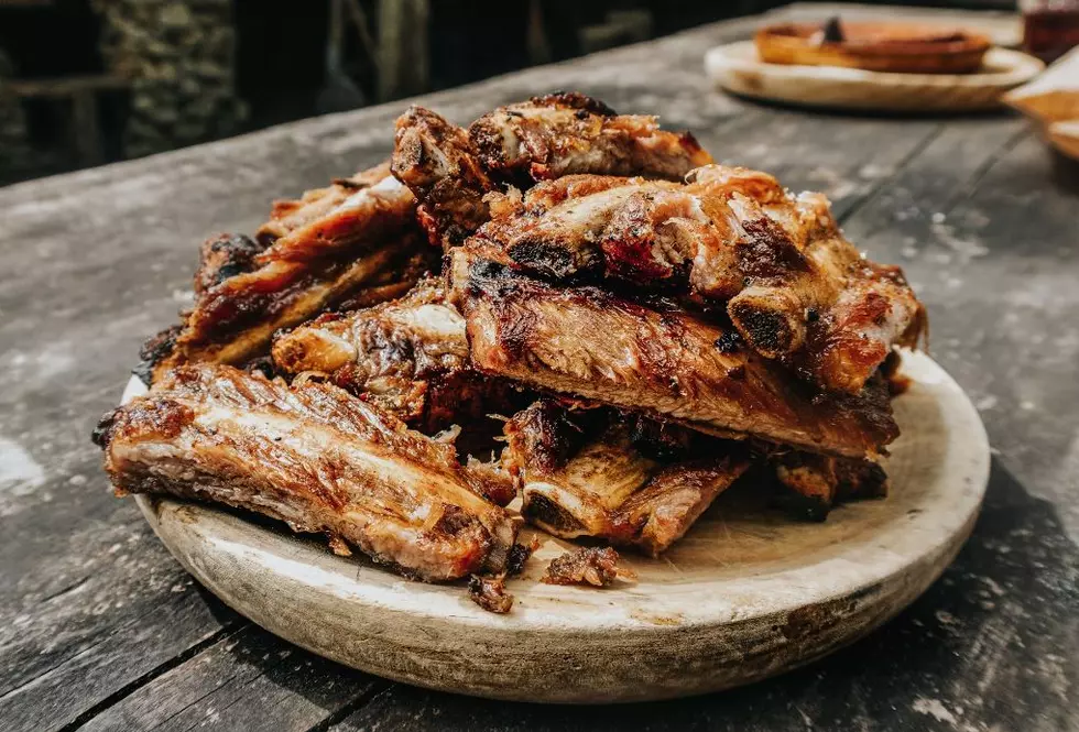 The Best Places for Ribs in Maine, Massachusetts, &#038; New Hampshire