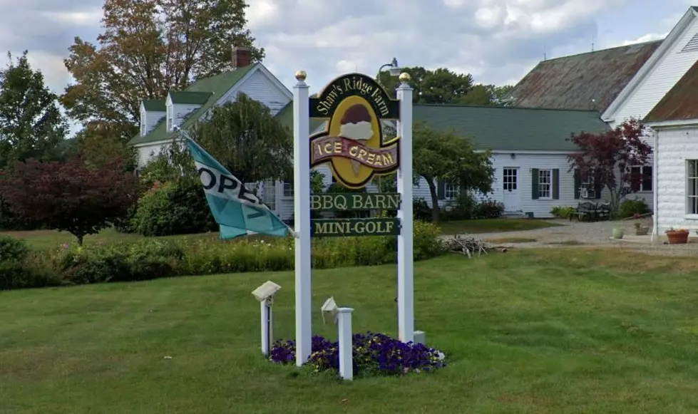 Open For Over 100 Years, This Maine Ice Cream Shop Has Become Legendary