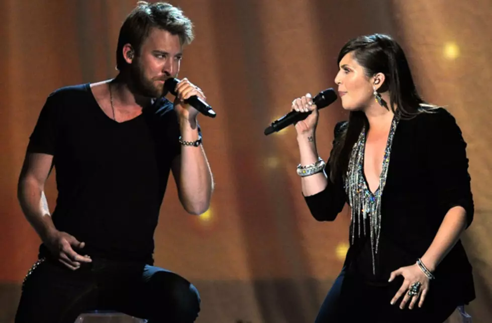 Lady Antebellum Fans Sing &#8216;Just A Kiss&#8217; [VIDEO]