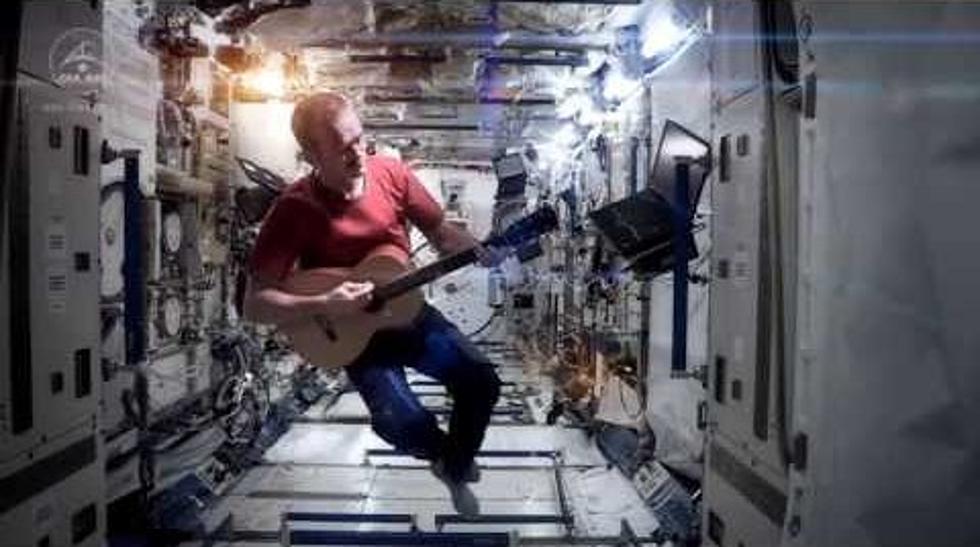 Astronaut Chris Hadfield Performs David Bowie’s ‘Space Oddity’ Aboard the International Space Station [VIDEO]