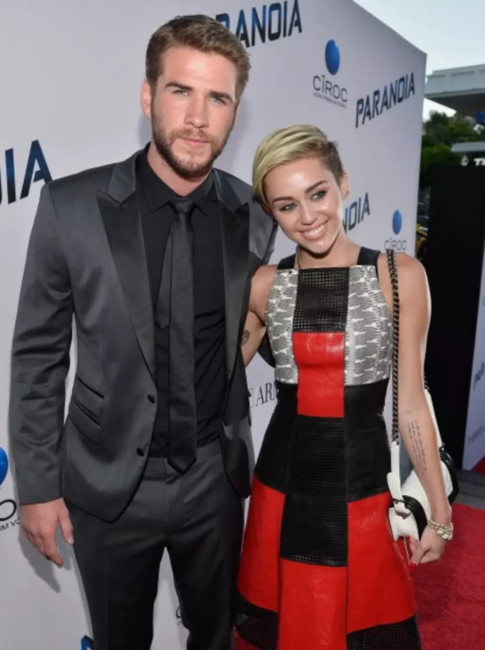 Miley Donates Ex Liam Hemsworth&#8217;s Clothes to Charity