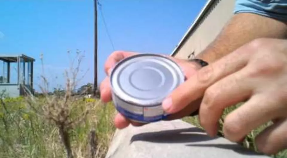 How to Open a Can Without Any Tools [VIDEO]