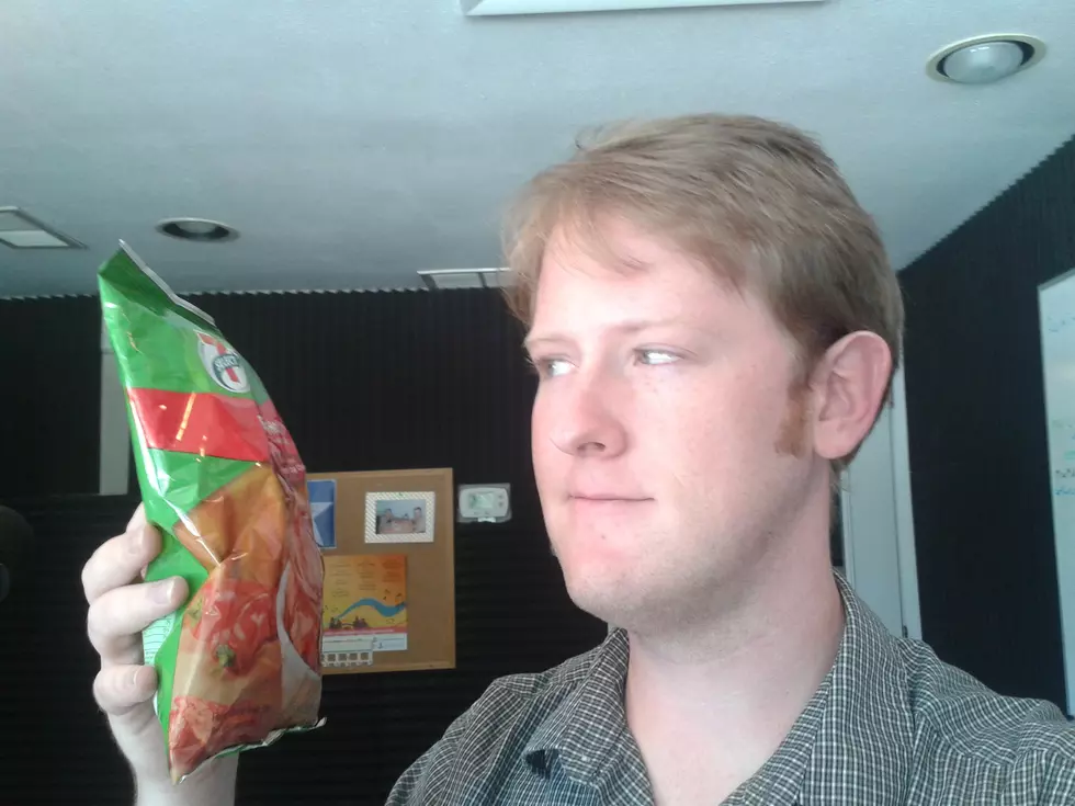 How to Turn a Chip Bag Into a Chip Bowl