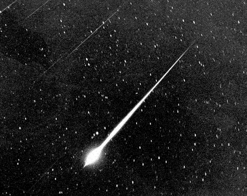 Meteor Flashes Across the Colorado Night Sky Thursday