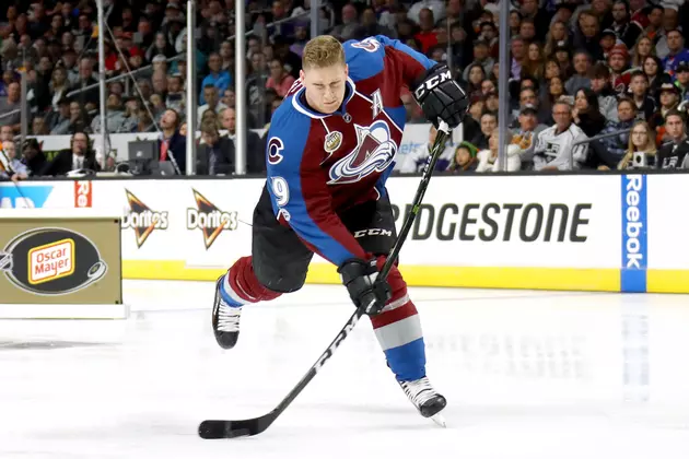 5 Instagram Memes That Describe the Colorado Avalanche Season Perfectly